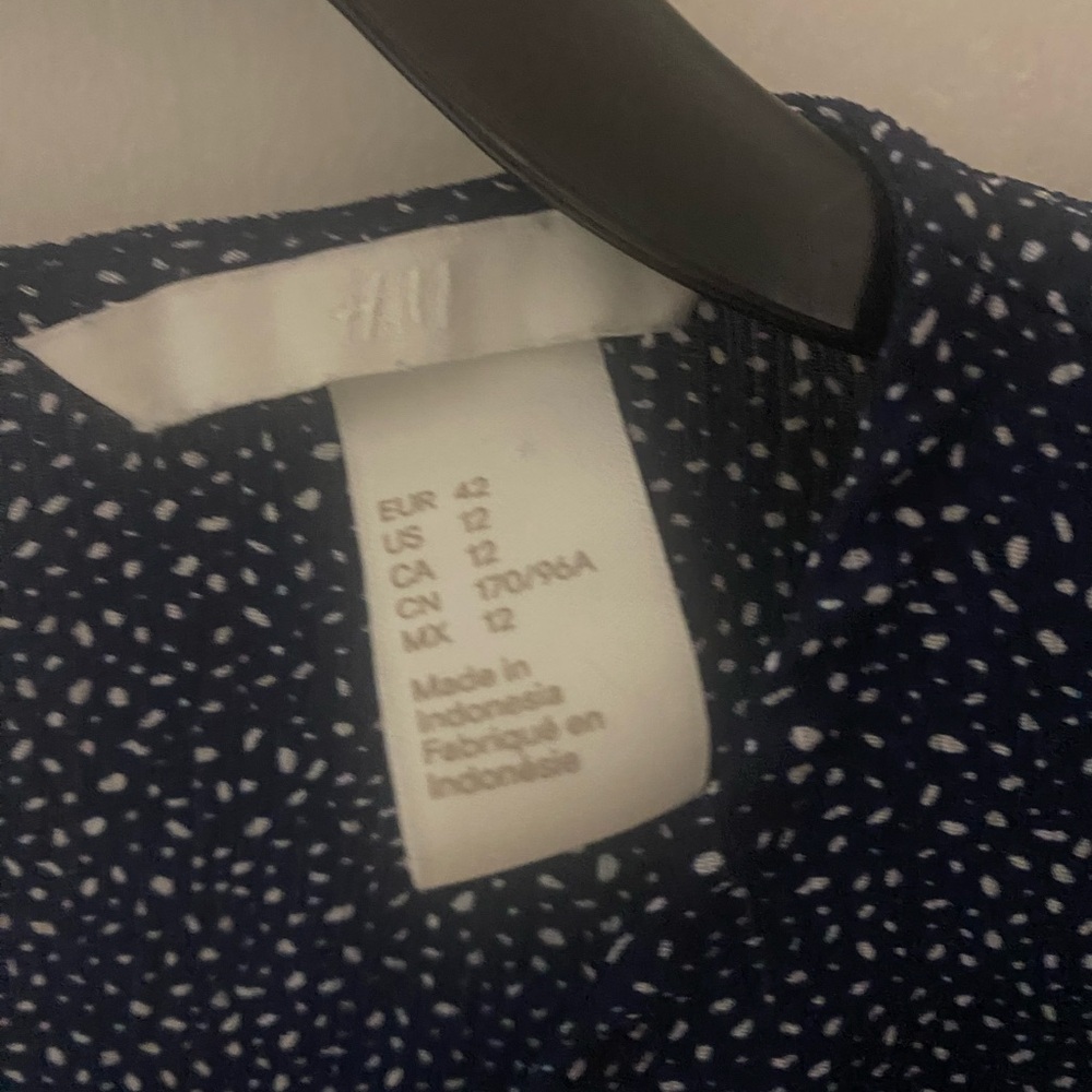 H&M Dark Blue Ruffle Blouse - Picture 4 of 4